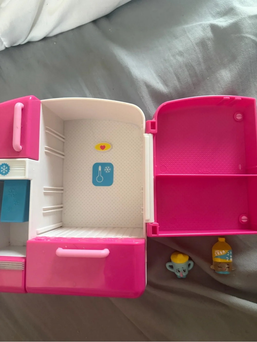 Shopkins pink colorful